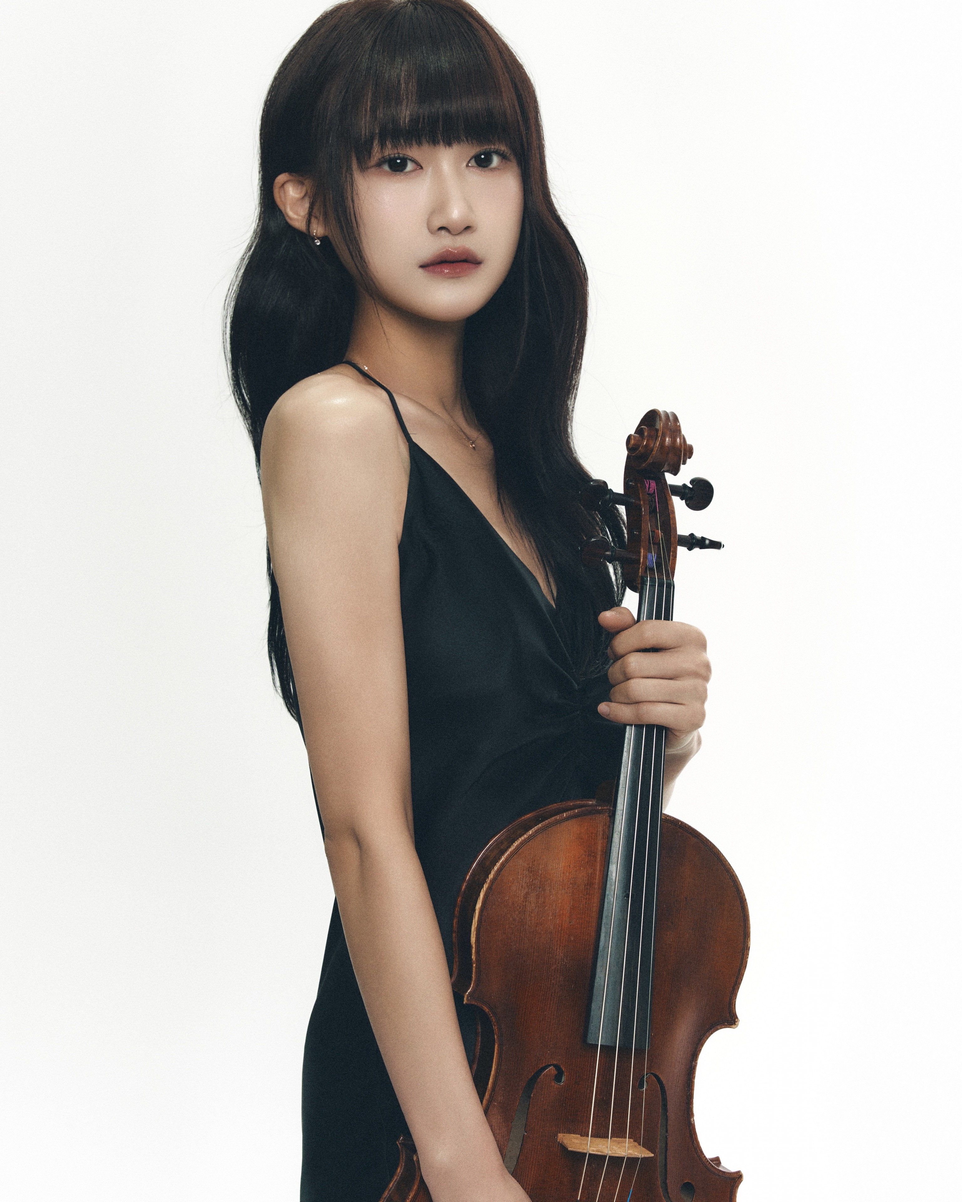 강사 이름 : 마하나임