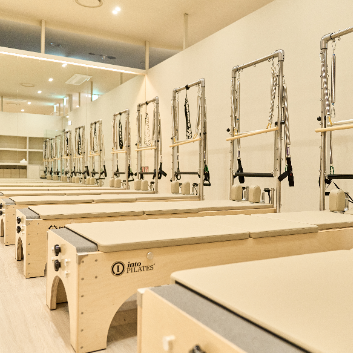 [헬스보이짐&필라걸][8주] 기구 필라테스 [화]16:00 이미지