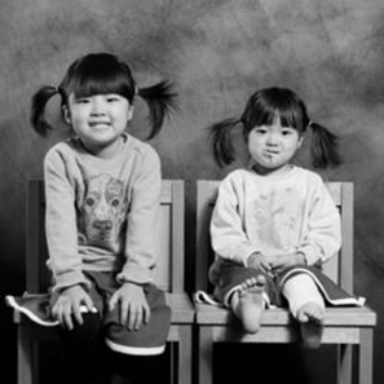 [로비이벤트] 5/16(토) 5월 가정의달, 흑백으로 담는 우리 가족 미미랜드 흑백사진관 이미지