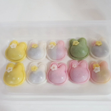 [로비] 토끼,하트,반달모양 바람떡 이미지